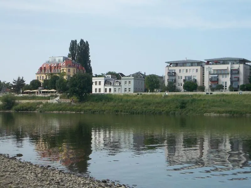 Ambiente-An-Der-Elbe-Wohnung-Eg Dresden Almanya